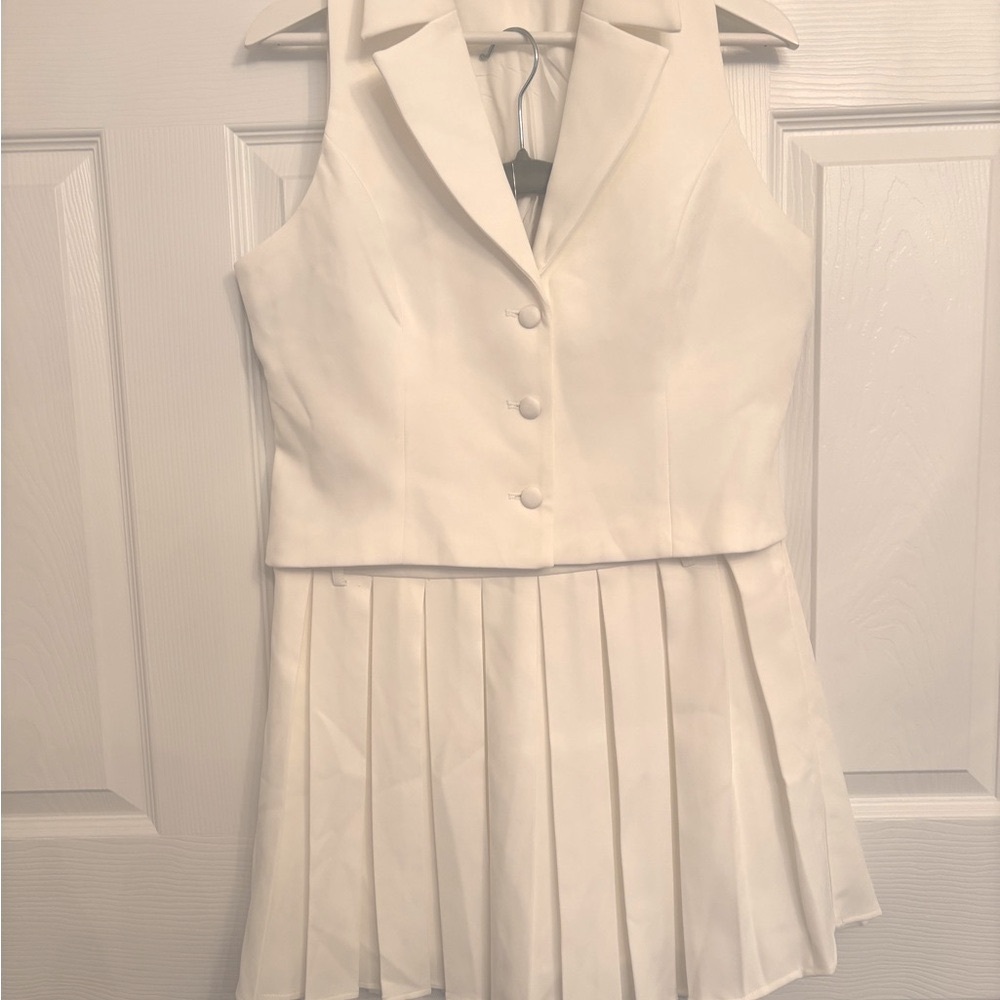 Commense 2-Piece Set in White